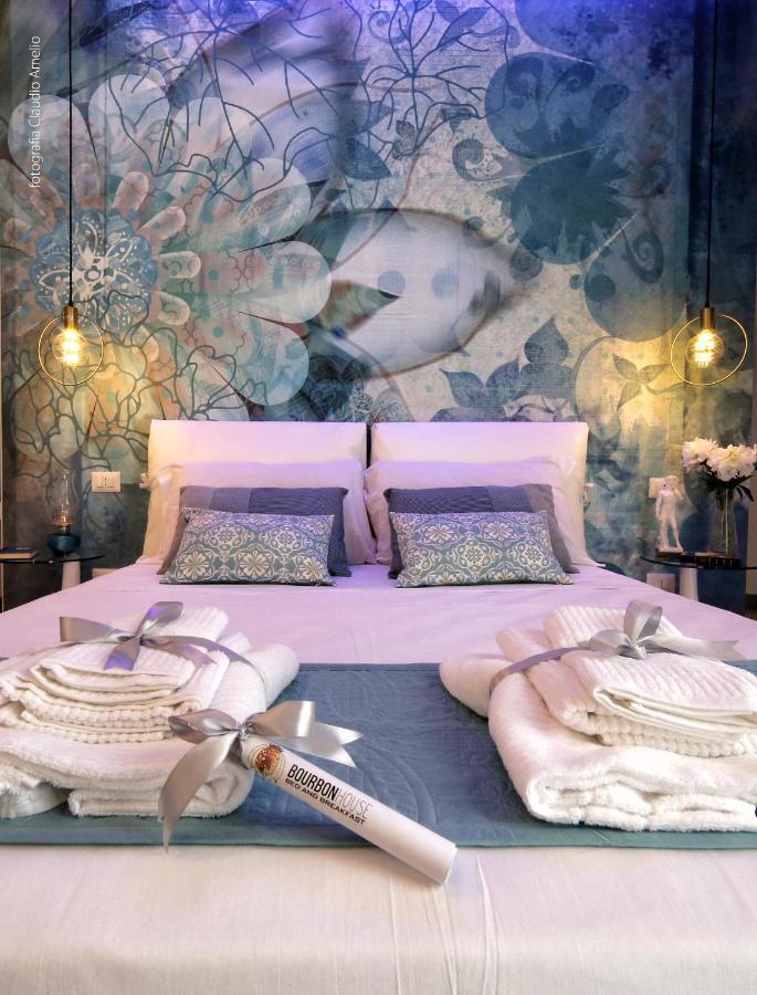 Bourbon House Bed and Breakfast Napoli Eksteriør billede