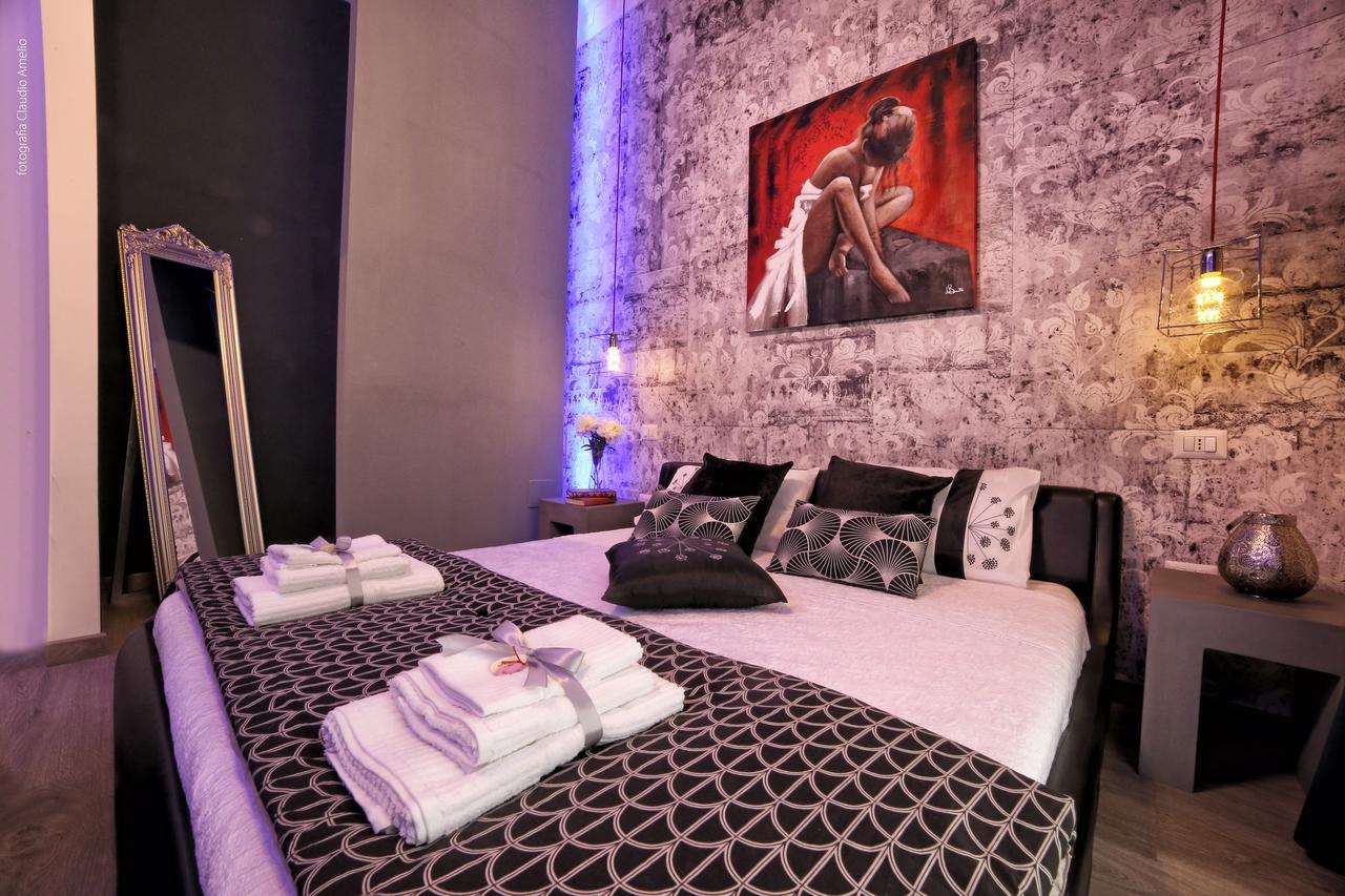 Bourbon House Bed and Breakfast Napoli Eksteriør billede