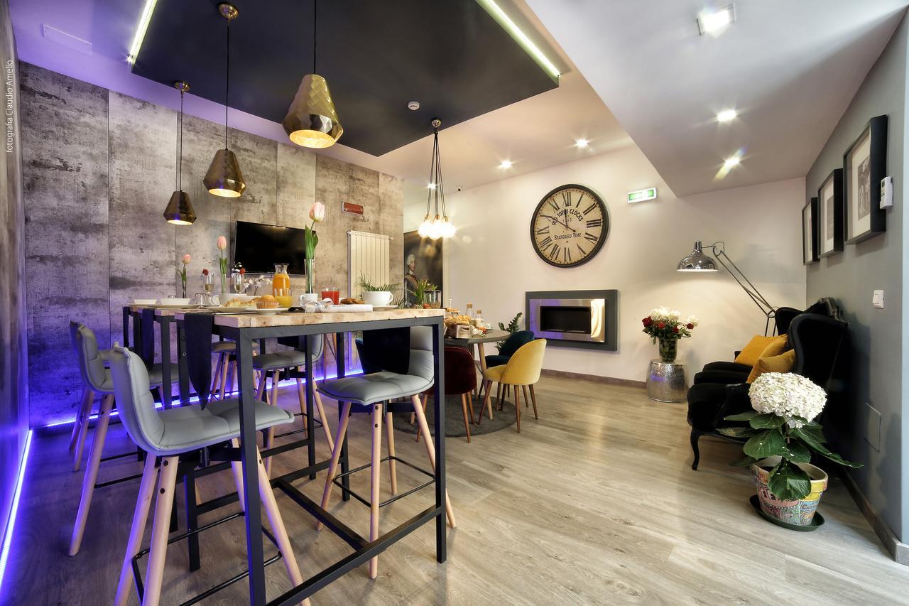 Bourbon House Bed and Breakfast Napoli Eksteriør billede