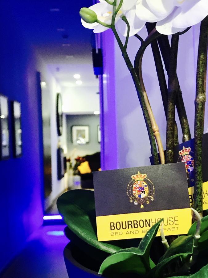 Bourbon House Bed and Breakfast Napoli Eksteriør billede